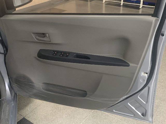 Toyota PIXIS EPOCH 2013-06 180643-21