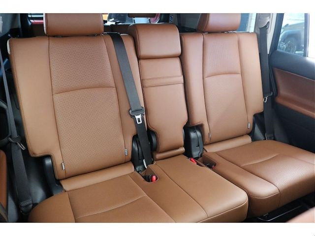 Toyota PRADO 2022-01 193668-14