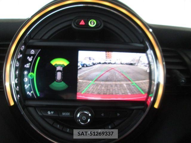 Bmw MINI 2021-05 208694-17