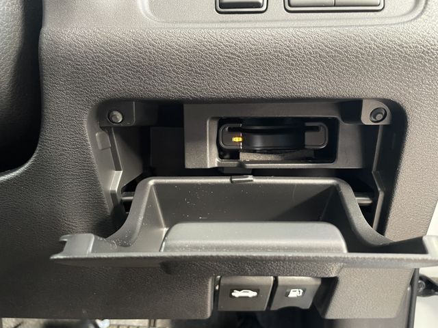 Nissan SERENA 2019-05 183097-13