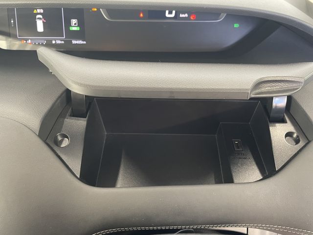 Nissan SERENA 2019-05 183097-9