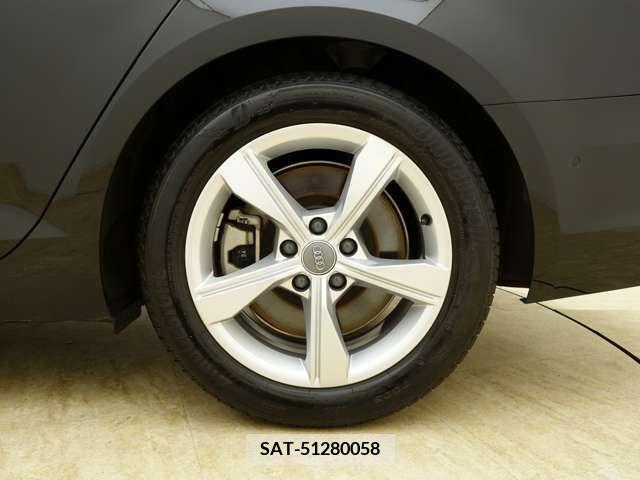 Audi A4 2019-07 317921-14