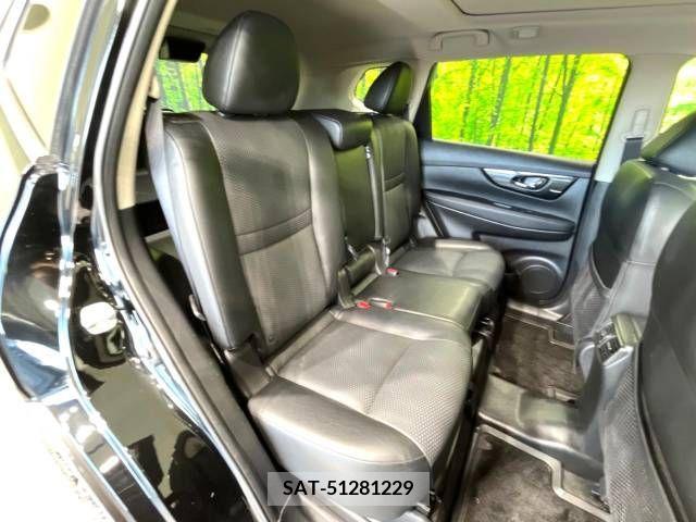 Nissan X-TRAIL 2018-02 298541-12