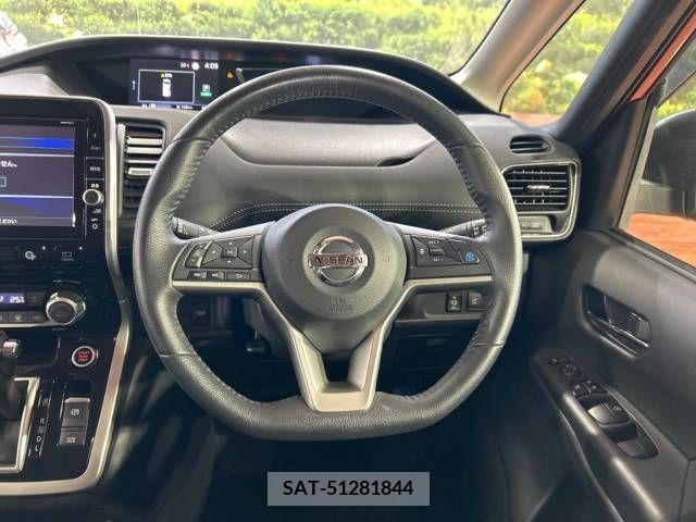 Nissan SERENA 2019-05 324936-8