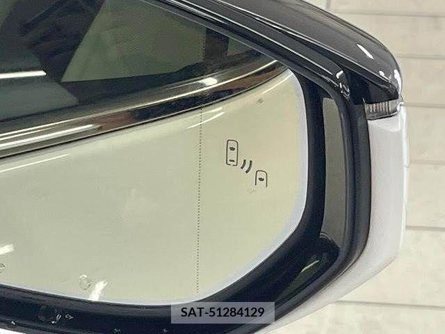Lexus UX 2019-04 354100-4