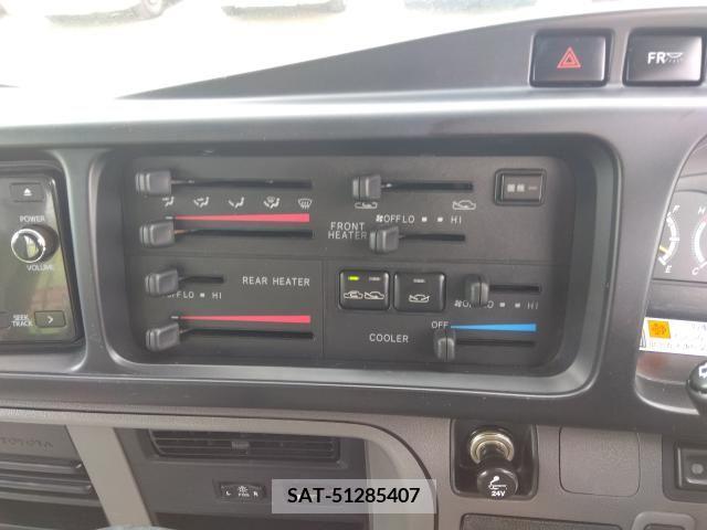 Toyota COASTER 2016-08 253016-5
