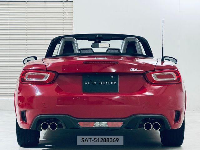 Abarth 124 Spider 2017-07 395475-9