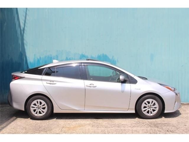 Toyota PRIUS 2016-07 23591-3