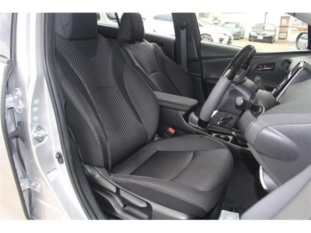 Toyota PRIUS 2016-07 23591-8