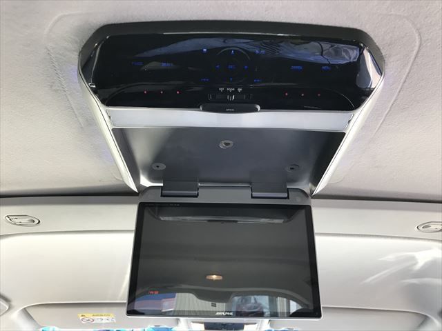 Mitsubishi DELICA D5 2019-03 180659-26