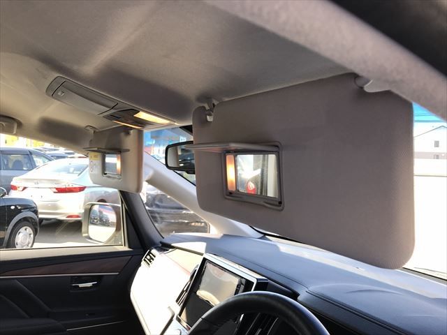 Mitsubishi DELICA D5 2019-03 180659-28