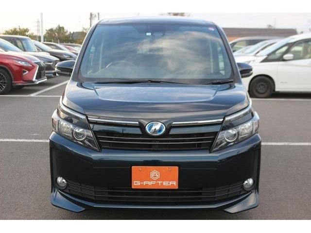 Toyota VOXY HYBRID 2016-05 193936-1