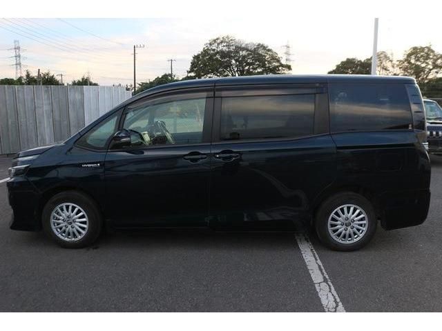 Toyota VOXY HYBRID 2016-05 193936-4