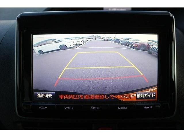 Toyota VOXY HYBRID 2016-05 193936-16