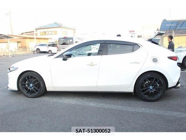 Mazda MAZDA3 2020-04 213825-10