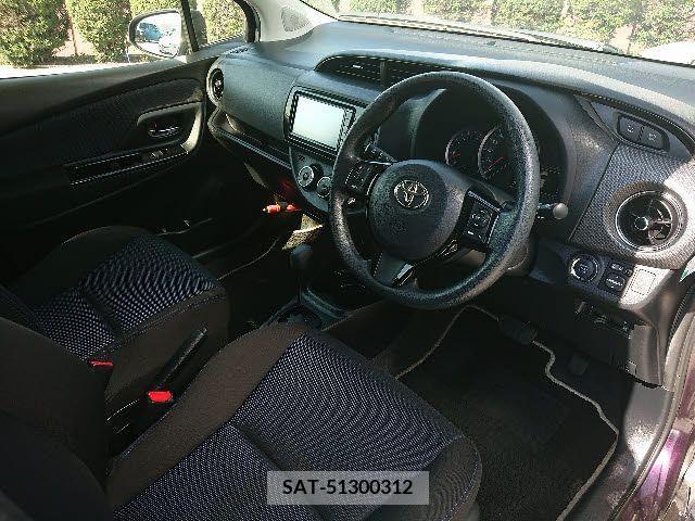 Toyota VITZ 2016-09 370155-3