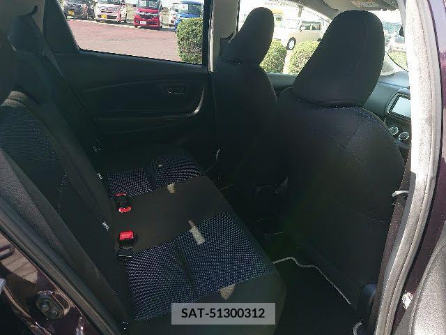 Toyota VITZ 2016-09 370155-9