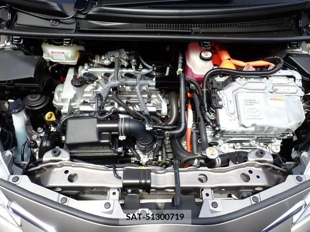 Toyota VITZ HYBRID 2019-05 374828-21