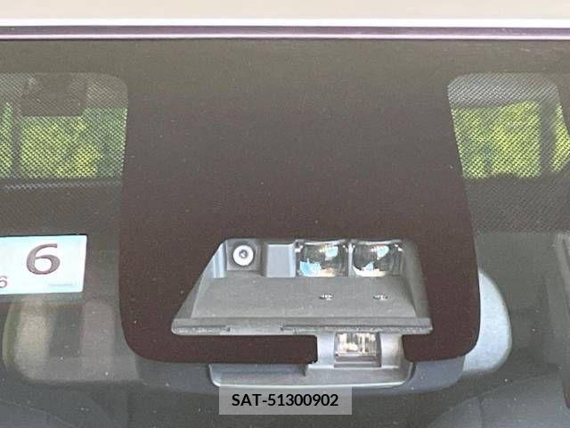 Toyota AQUA 2019-06 210661-2