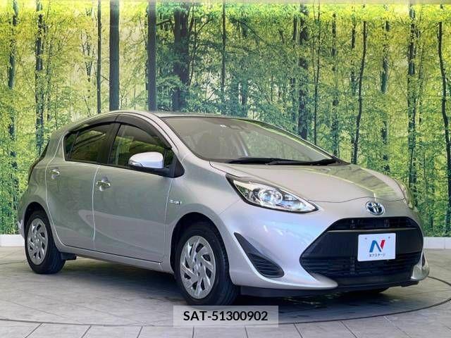 Toyota AQUA 2019-06 210661-16