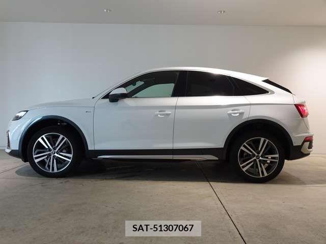 Audi Q5 2022-01 317977-6