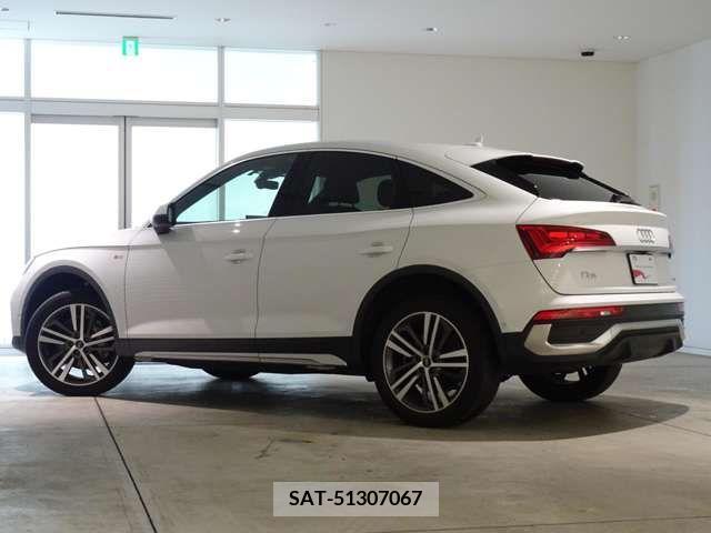 Audi Q5 2022-01 317977-5