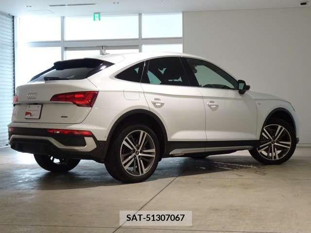 Audi Q5 2022-01 317977-1