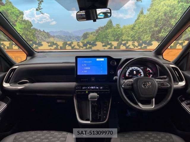 Toyota VOXY 2023-04 394937-1