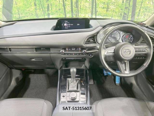 Mazda CX-30 2023-01 204482-1