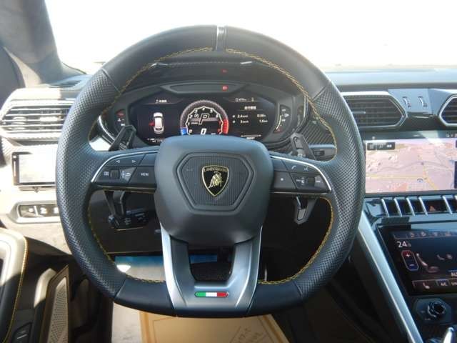 Lamborghini URUS 2018-10 193014-16
