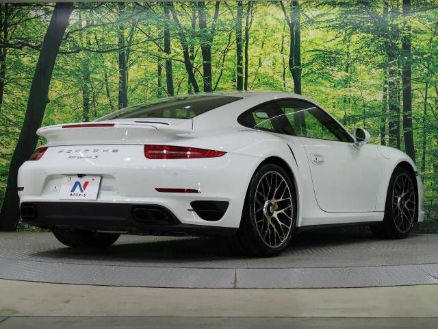 Porsche 911 2014-05 28829-8