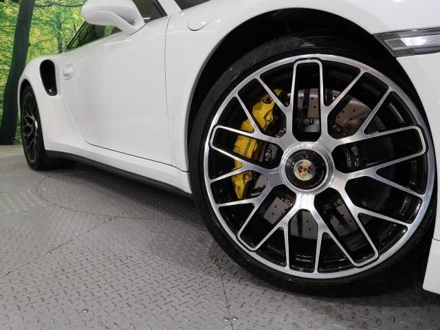 Porsche 911 2014-05 28829-18
