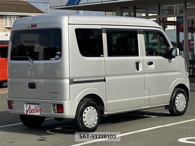 Suzuki EVERY 2016-02 385518-17