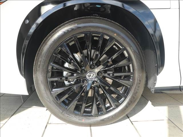 Lexus RZ 2023-08 194784-15