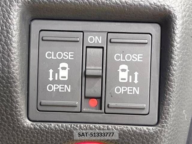 Honda N BOX CUSTOM 2019-03 210243-5