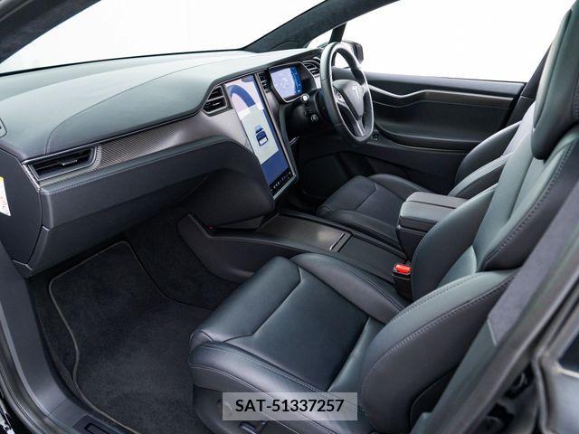 Tesla MODEL X 2019-03 205119-23