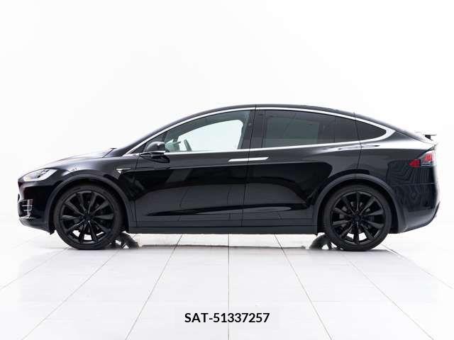 Tesla MODEL X 2019-03 205119-6