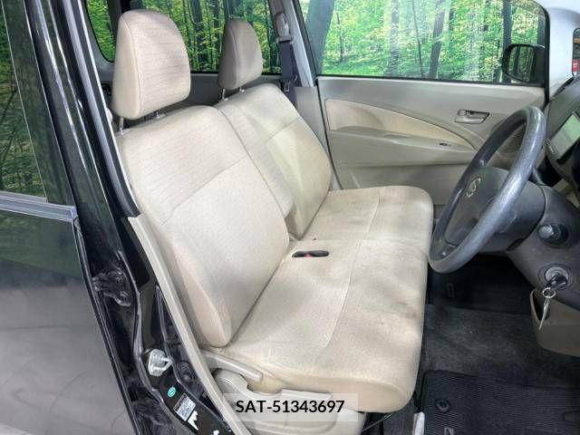 Daihatsu MOVE 2013-10 385867-3