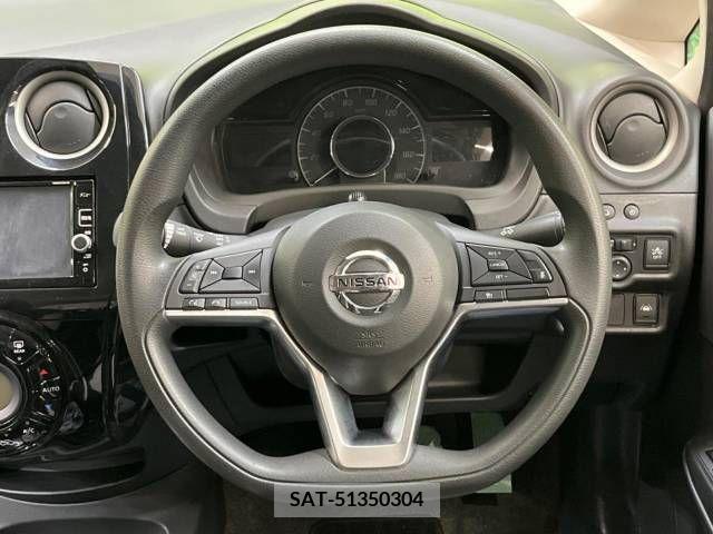 Nissan NOTE 2018-02 279944-11