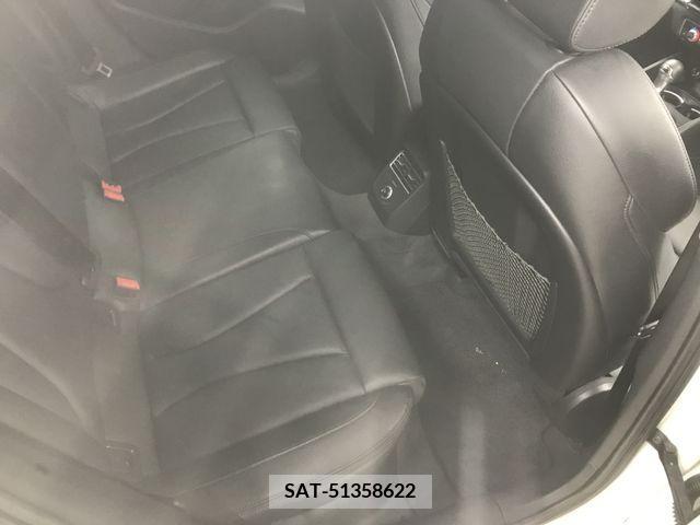 Audi A3 SEDAN 2019-05 204657-6