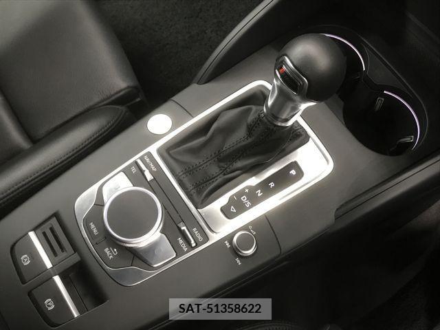 Audi A3 SEDAN 2019-05 204657-21