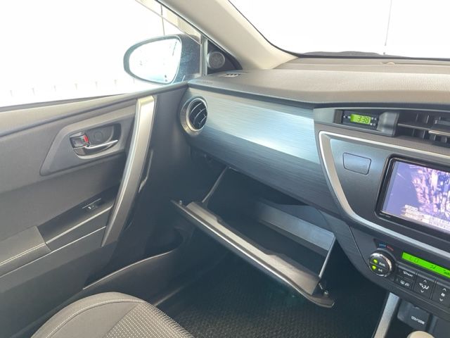 Toyota AURIS 2014-08 4216-16