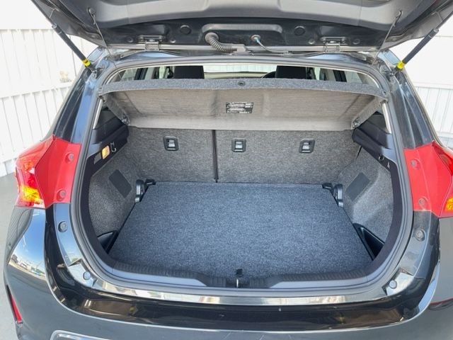 Toyota AURIS 2014-08 4216-20