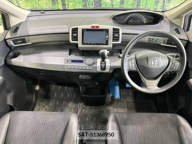 Honda FREED 2015-11 237994-1