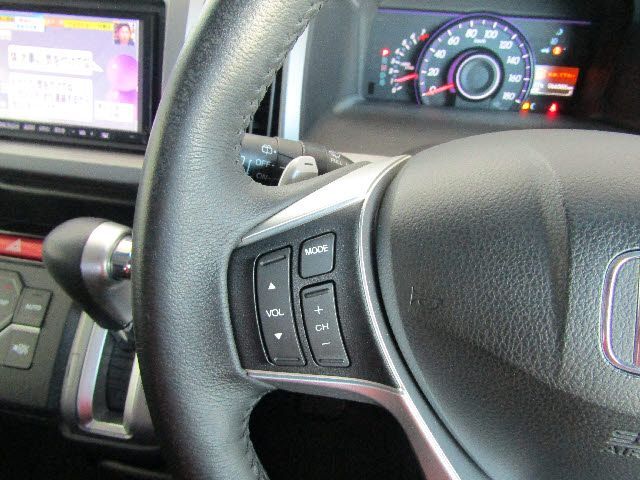 Honda e 2014-11 28611-16