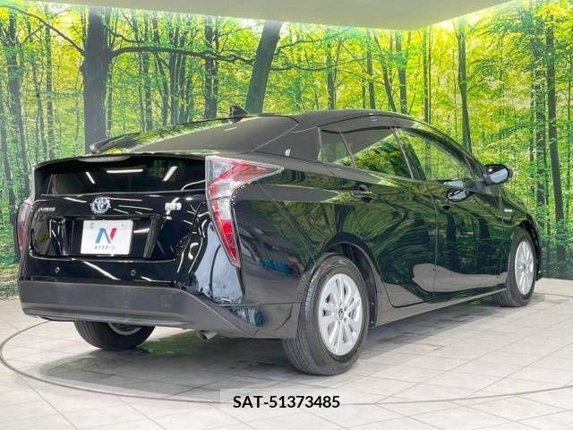 Toyota PRIUS 2017-10 326500-17