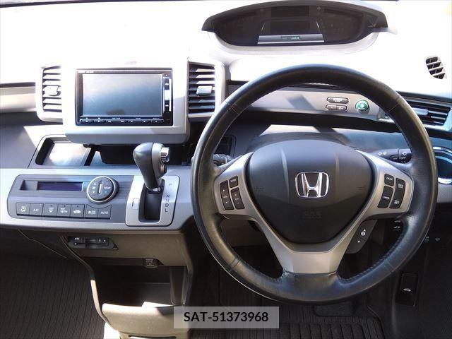 Honda FREED HYBRID 2015-04 270465-1