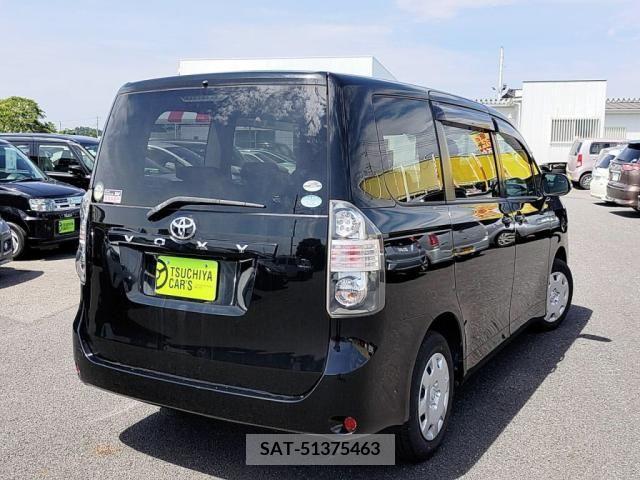 Toyota VOXY 2009-08 321303-1