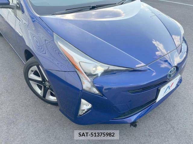 Toyota PRIUS 2015-12 393448-11