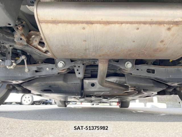 Toyota PRIUS 2015-12 393448-18